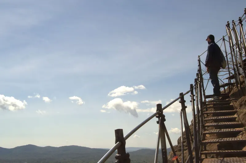 en la cima