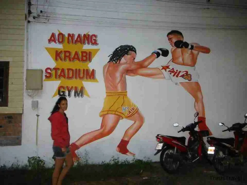 en el gimnasio de Muay Thai