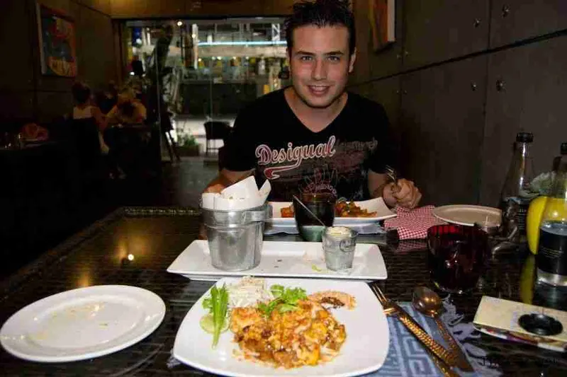primer plato de comida tailandesa