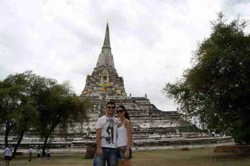 Wat Phu Khao Thong