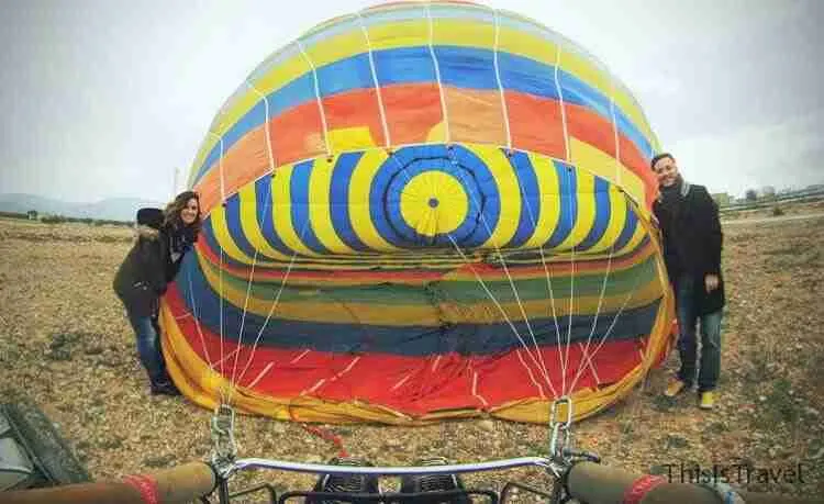 preparando el globo para volar