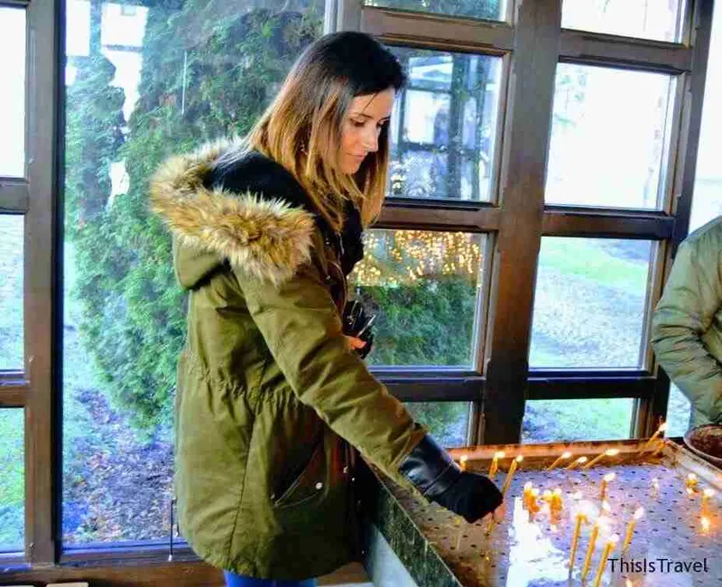 Angela en el Monasterio Sinaia