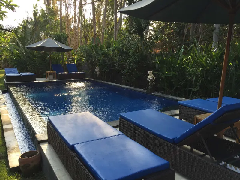 la piscina de nuestro hotel