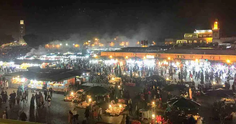 plaza Djeema Yna