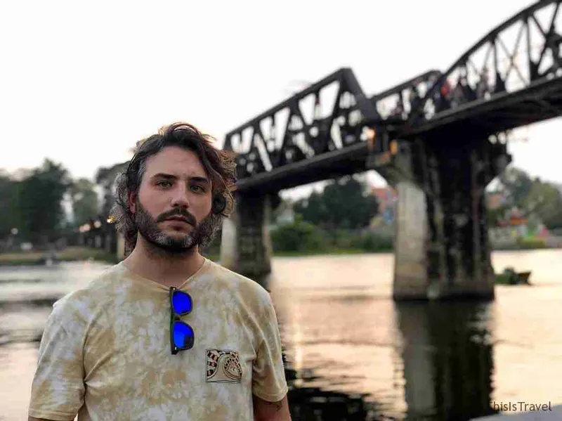 Puente sobre rio kwai