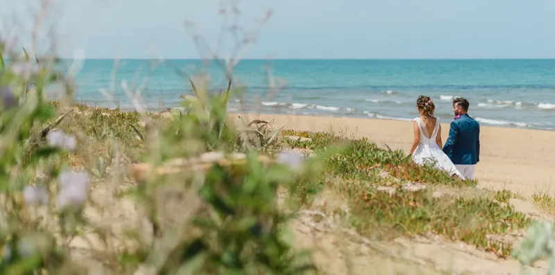 beach wedding