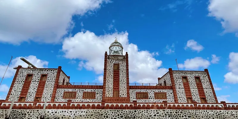 panoramica del edificio del faro de la Entallada , Fuerteventura, Canarias