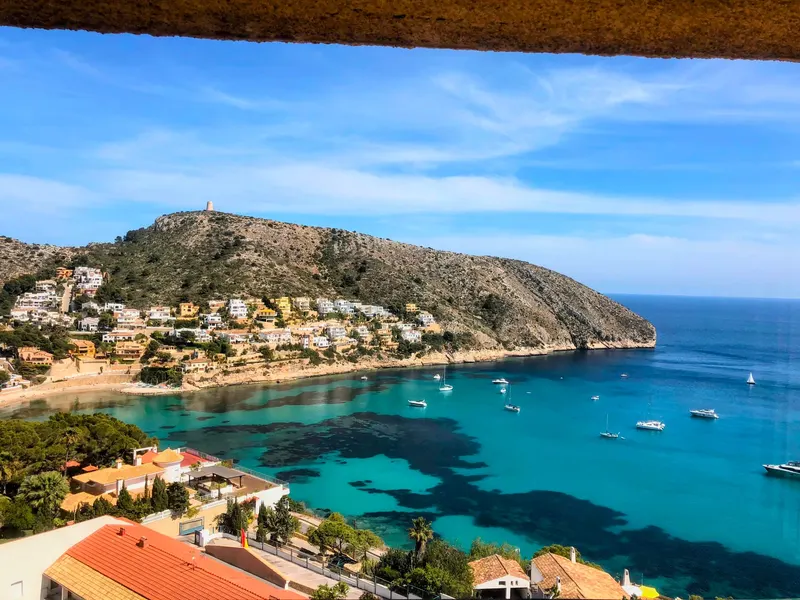 Cala el portet de dia, Moraira snorkel, kayak, paddle surf