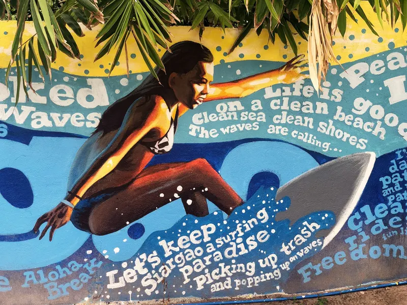 graffiti surfero en Siargao, Filipinas