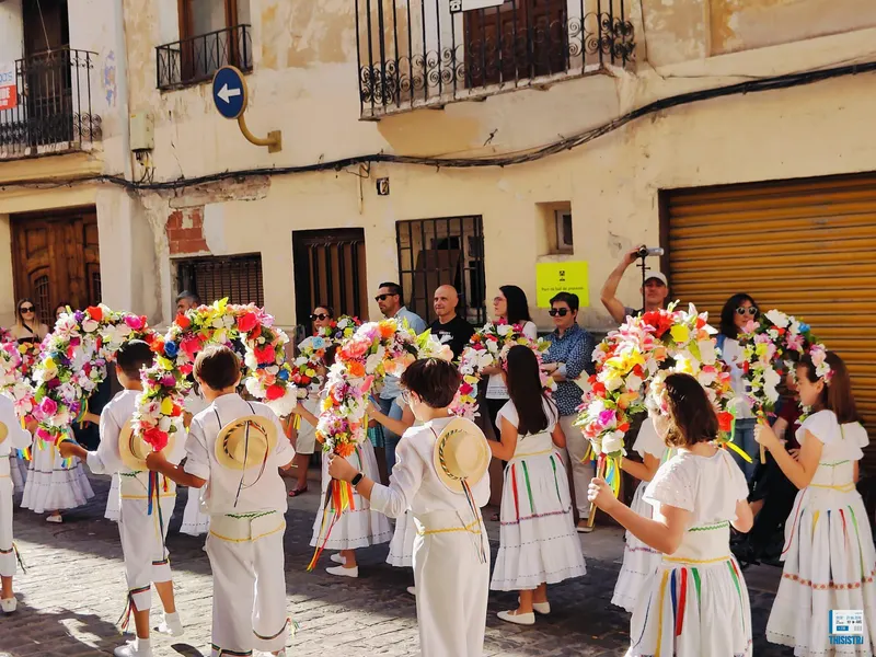 corpus christi y procesion civica Xàtiva Detalle niños baile