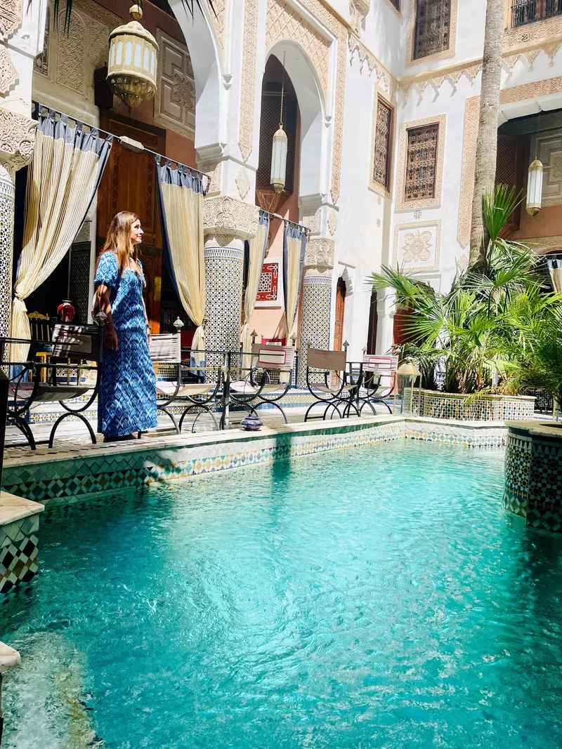 Precioso patio interior con psicina de la fundaccion Ducci, Fez