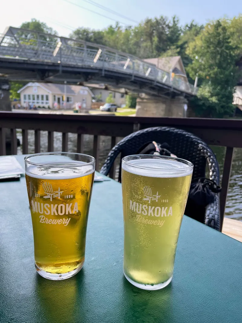 Cerveza local de Muskoka, Ontario