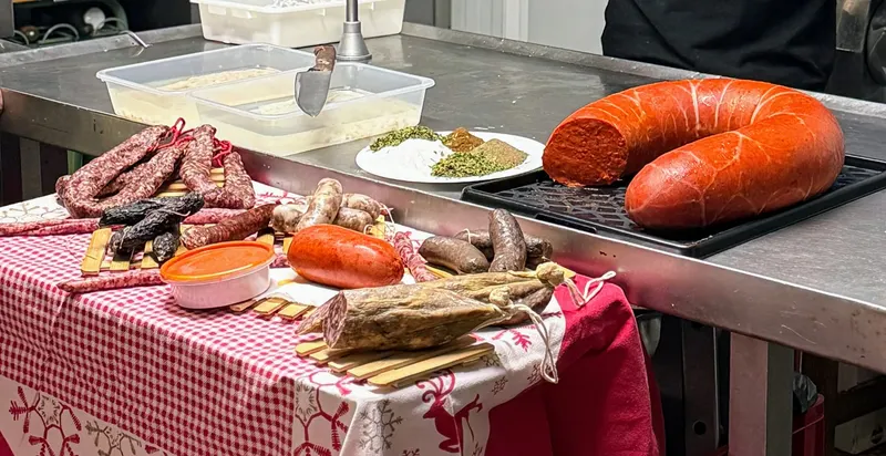 muestra de Embutido tradicional de Ontinyent - Carniceria Ramón