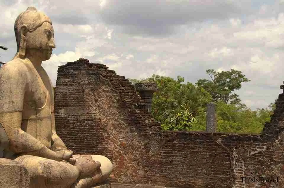Estatua en sri lanka