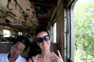 el acompañante del tren de Ángela