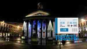 Glasgow edificio monumental con decoracion navideña