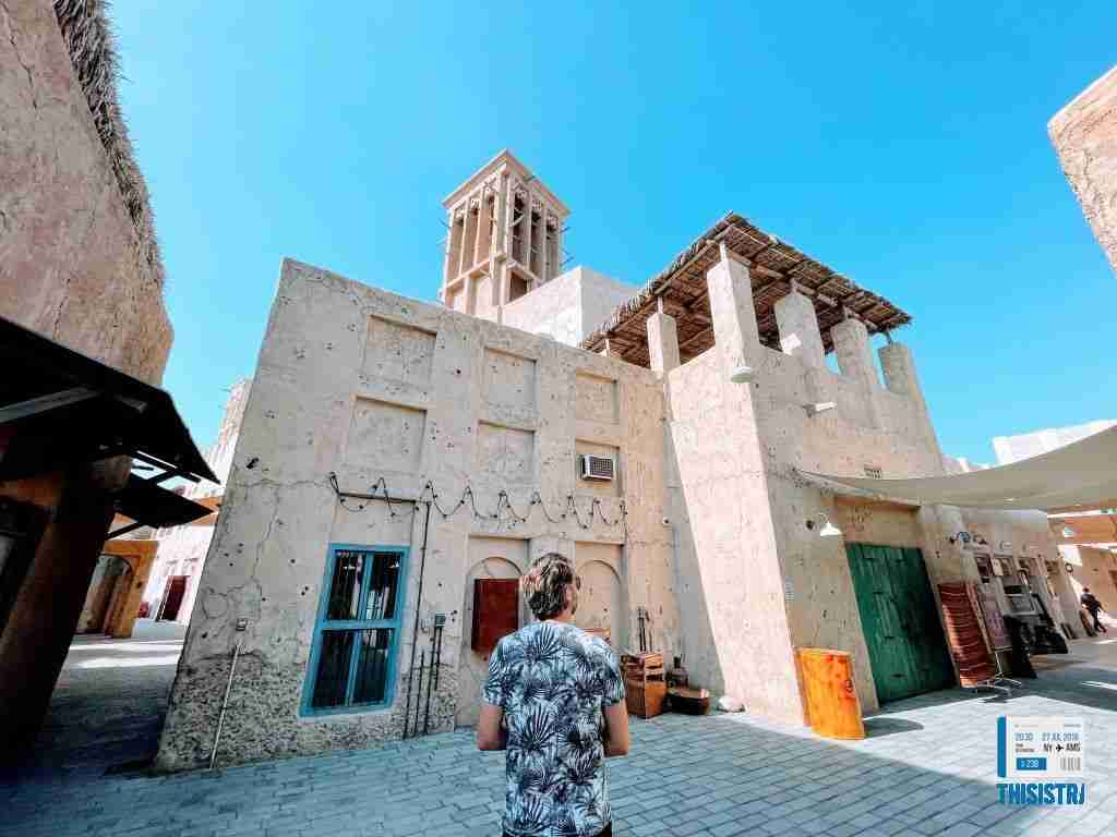 Callejuelas del encantador zoco de Dubai