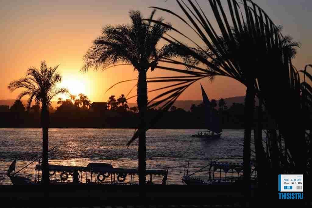atardecer en el rio Nilo, Egipto