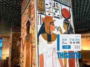 detalle de pinturas egipcias de la tumba de Nefertari en Valle de las Reinas, Luxor, Egipto