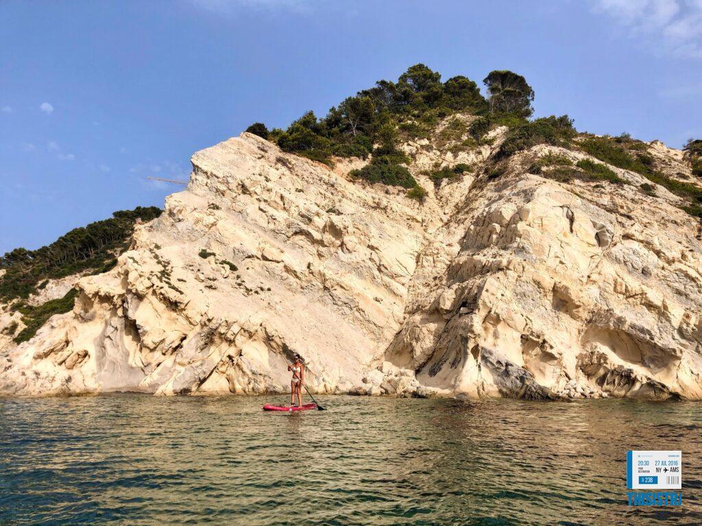 paddle surf en la hermosa plya de cala blanca, cala del frances y cala sardinera, javea
