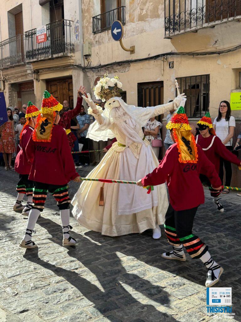baile de la Moma, Xativa Corpus Christi, Procesion civica
