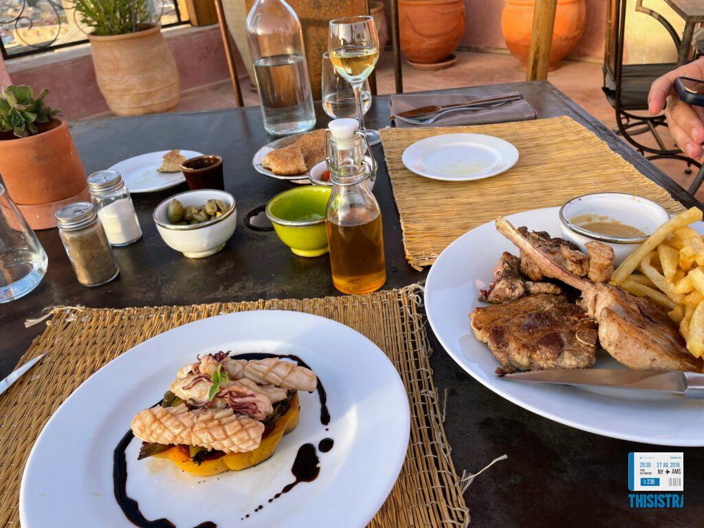 Cena marroqui deliciosa con vistas a la medina de Fez