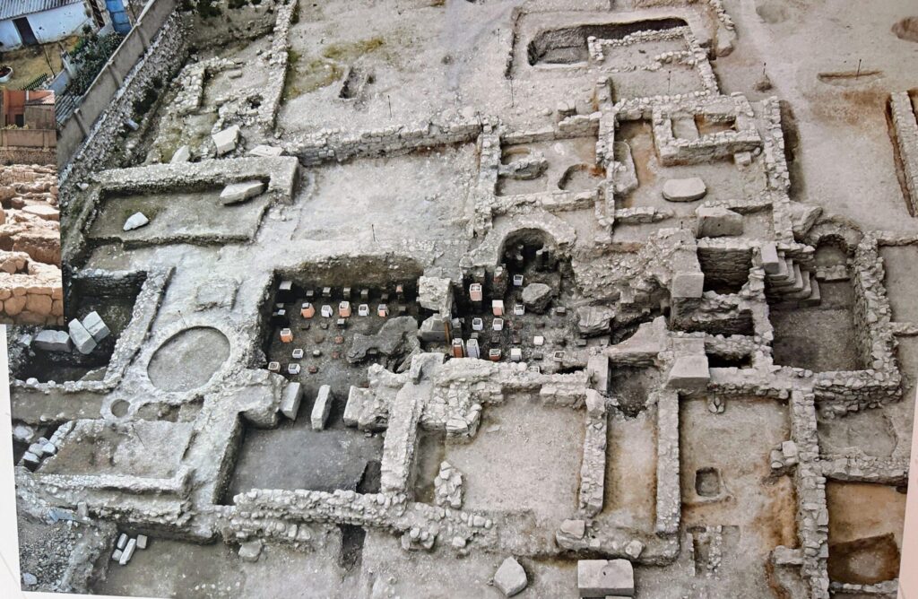 Detalle de foto panoramica de las termas de Allon, en la VilaJoiosa